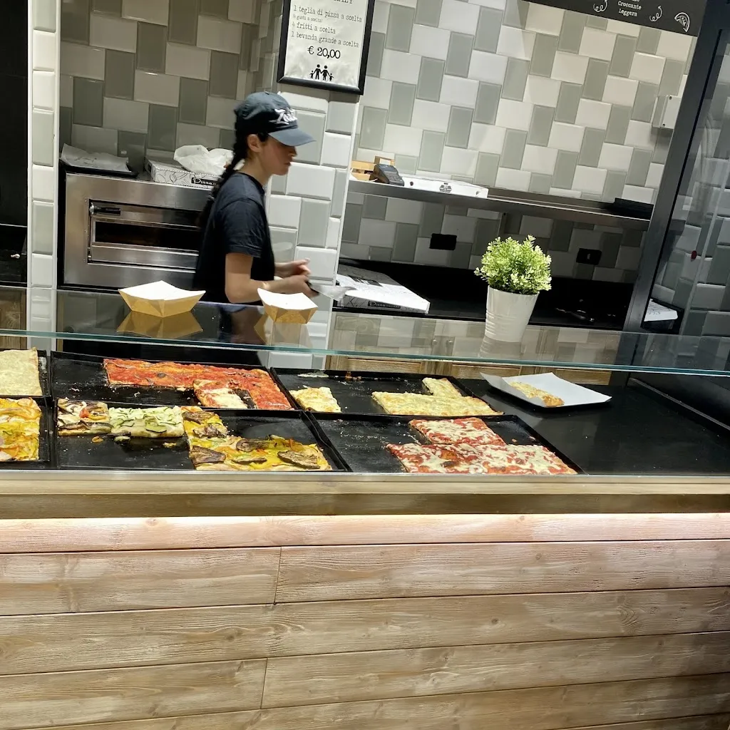 Zodiaco Pizza al Taglio_Latina Scalo_slider_image_2