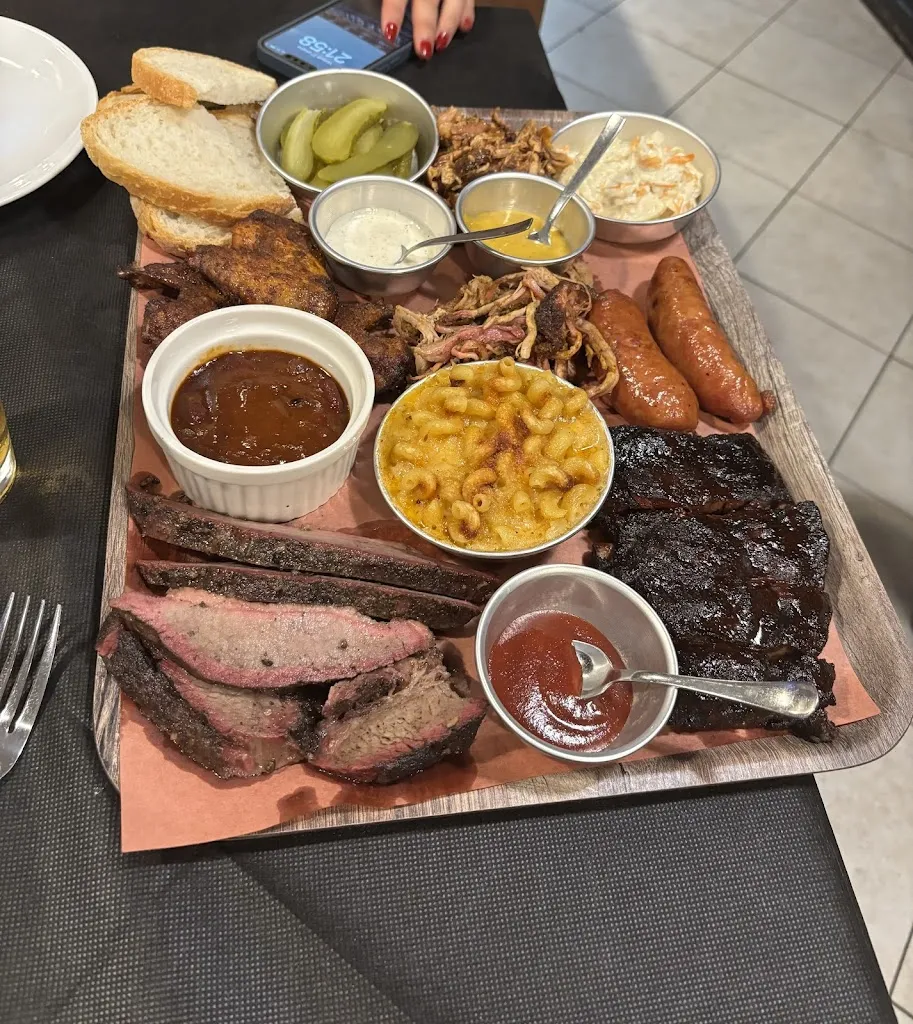 Emanuele Pacini_Qstyle Pit Room_Latina Scalo_review