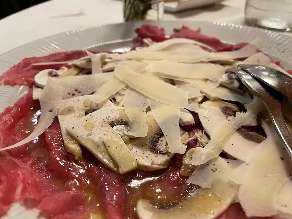 Ernesto Ri_Villa San Marco Restaurant_Villagrande_review