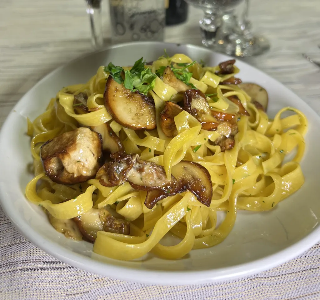 Premiata Trattoria Prati_Lariano_slider_image_2