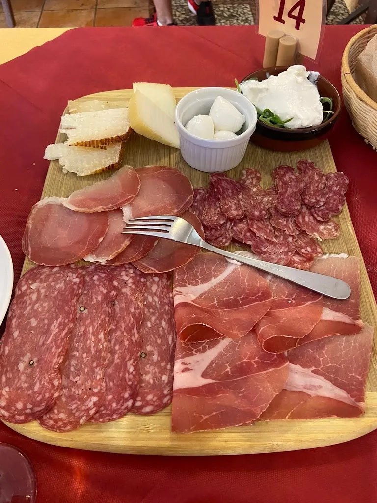 Menu_Ristorante Pizzeria La Tana Dell'Orso_Villalago_immagine_5