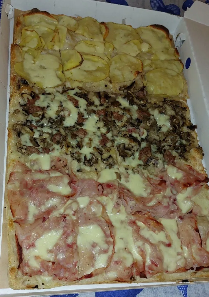 Martina Leone_Tascapizza_Lariano_review