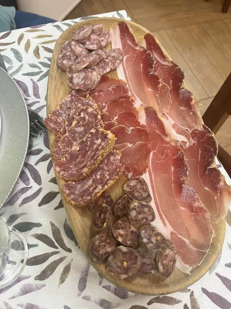 Giorgia Paganelli_La Locanda Del Lago Lucciola_Villalago_review