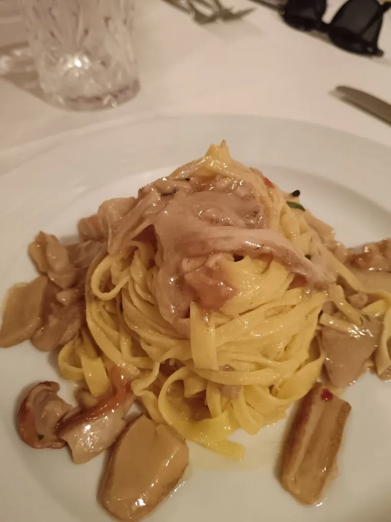 Margherita Regina Sacchetti_Leon D'oro_Leonessa_review