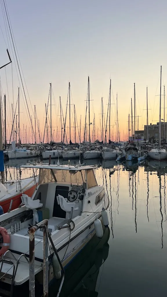 Aleksandra Nedyalkova _Sailing 809 Ristorante Cocktail Bar_Lido di Ostia_review