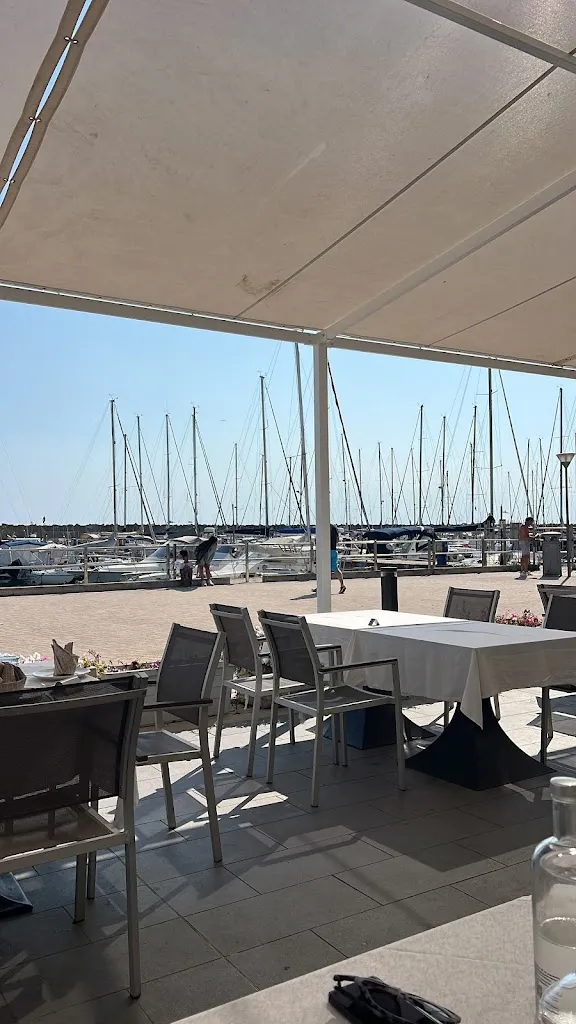 Sailing 809 Ristorante Cocktail Bar_Lido di Ostia_slider_image_3