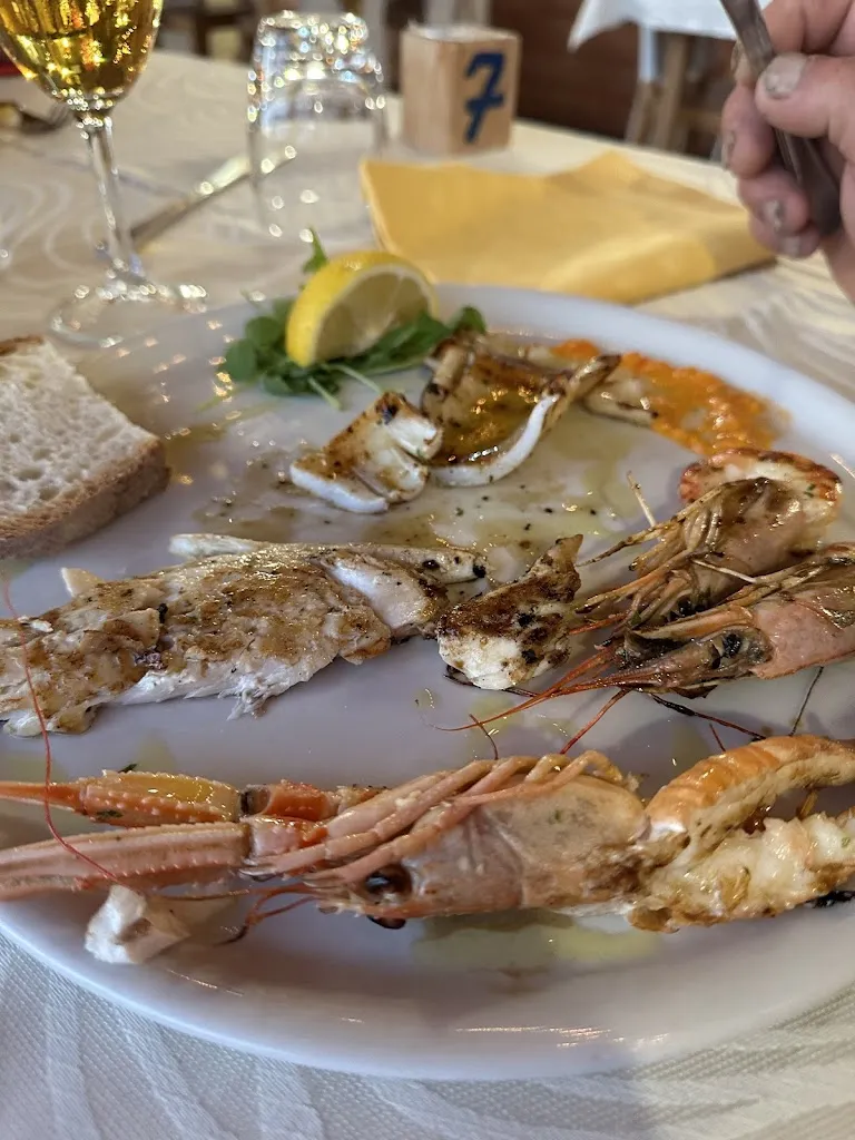 Indre Galbuoge_Stabilimento e Ristorante Capannina 3 - Lido dei Pini_Lido dei Pini_review