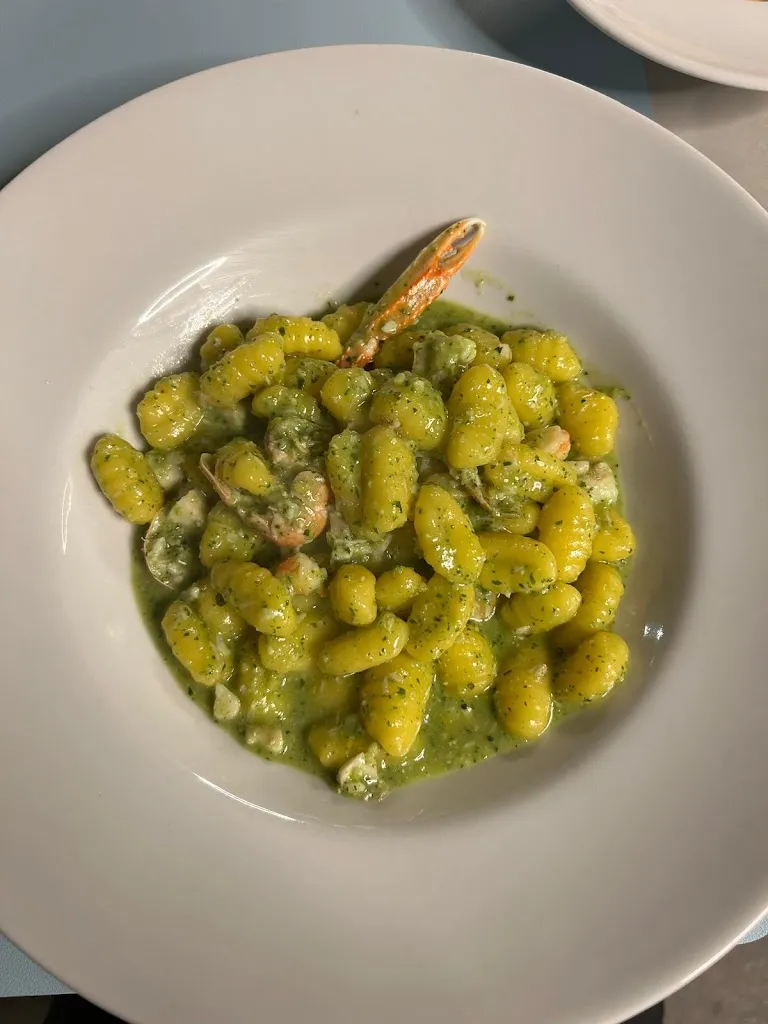 Agrumi Fish Bistrot restaurant in Lido dei Pini