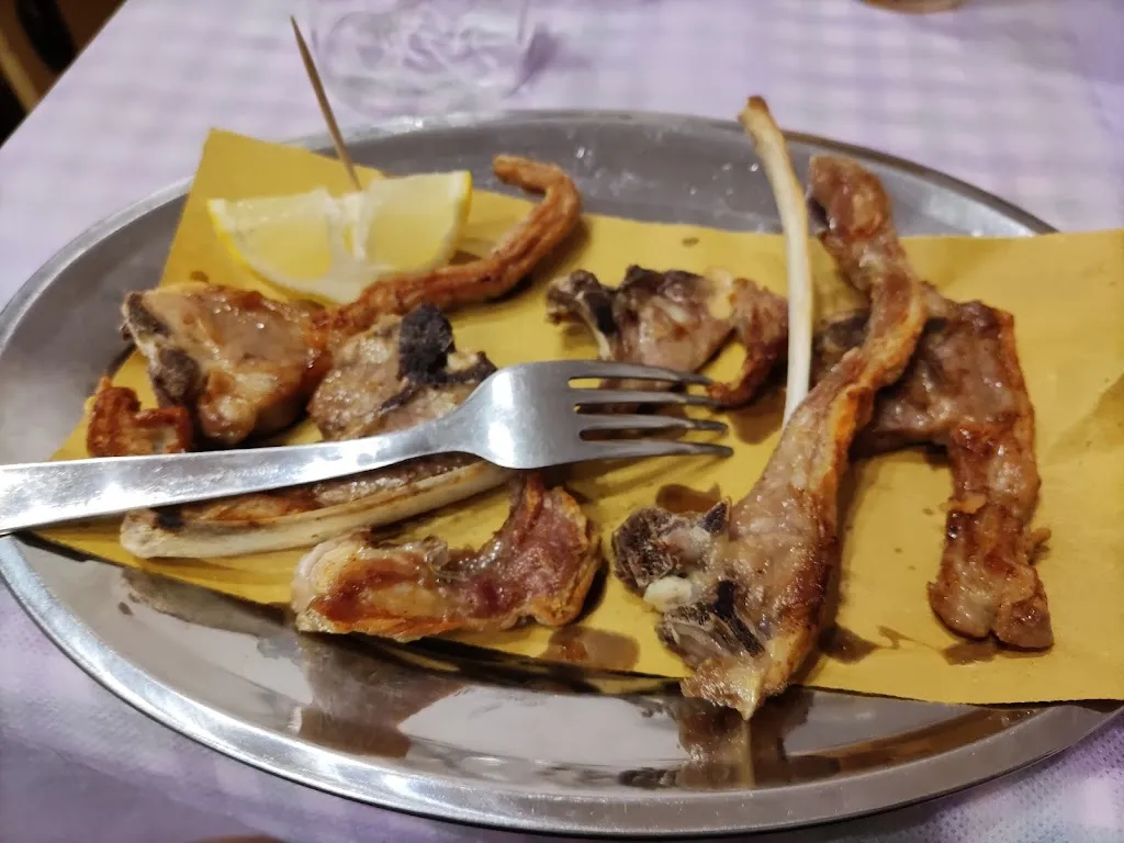 Davide Zanardi_taverna frate francesco_Limiti di Greccio_review