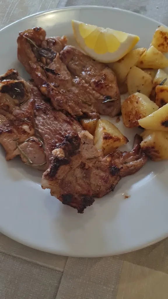 Ristorante Le Farneta_Maenza_slider_image_2