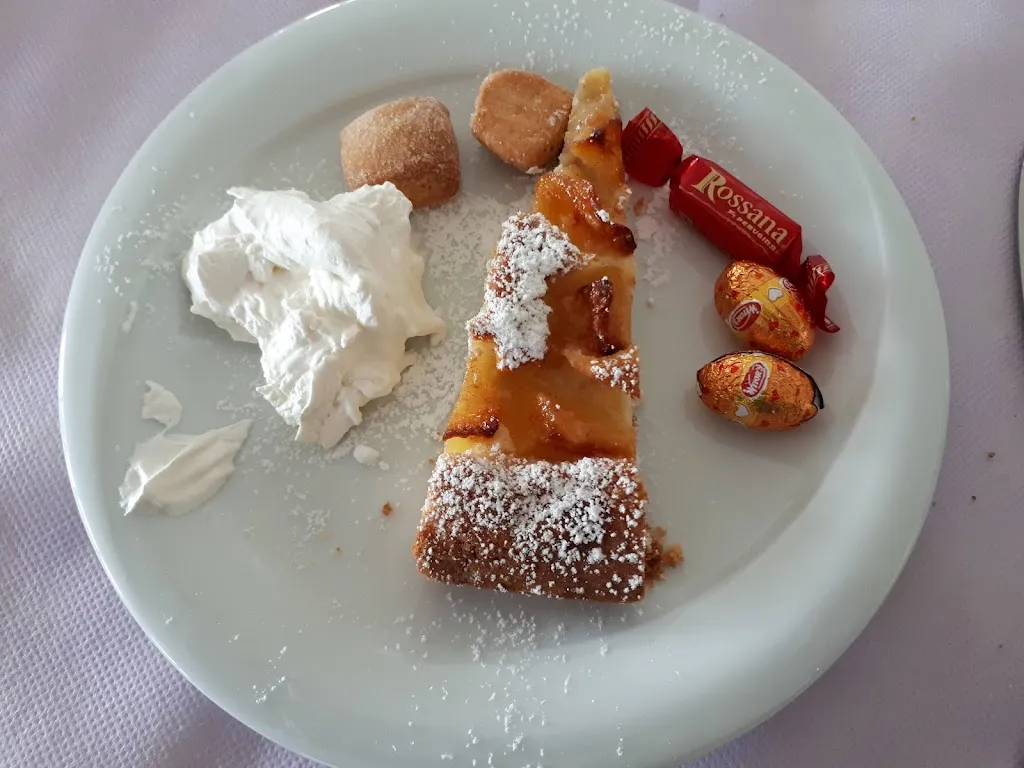 A Due Passi Da restaurant in Maenza