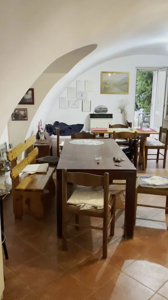 Bed and Breakfast Il Minotauro restaurant in Vittorito