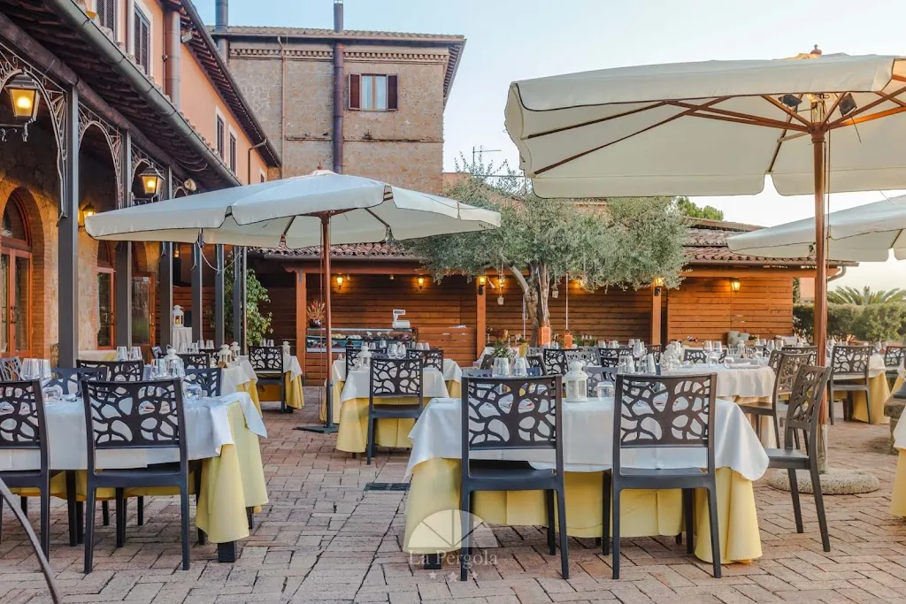 Hotel Ristorante La Pergola restaurant in Magliano Sabina