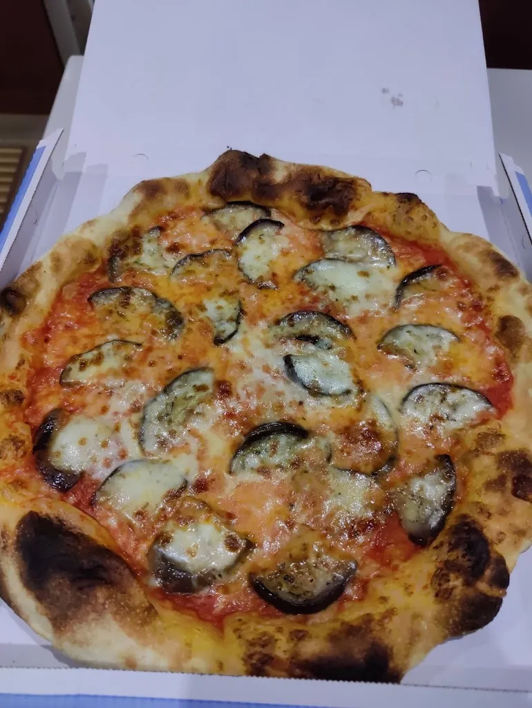 Nicola Di Clemente_AL POSTO GIUSTO_Avezzano_recensione