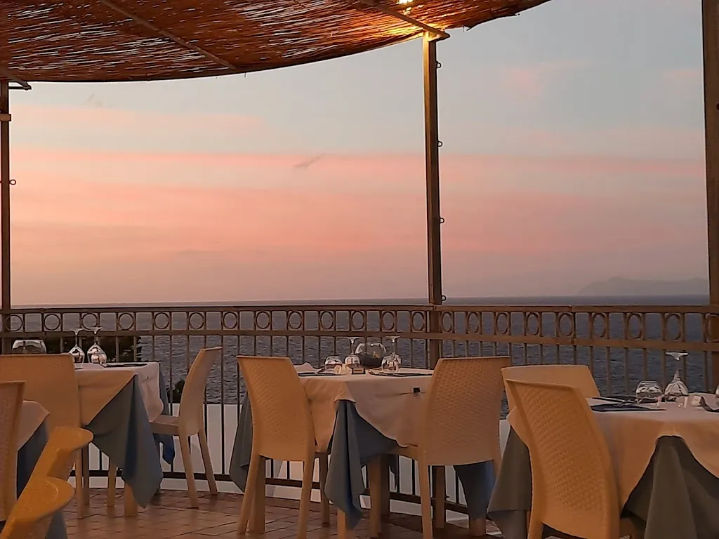 Ristorante La Terrazza_Le Forna_slider_image_1