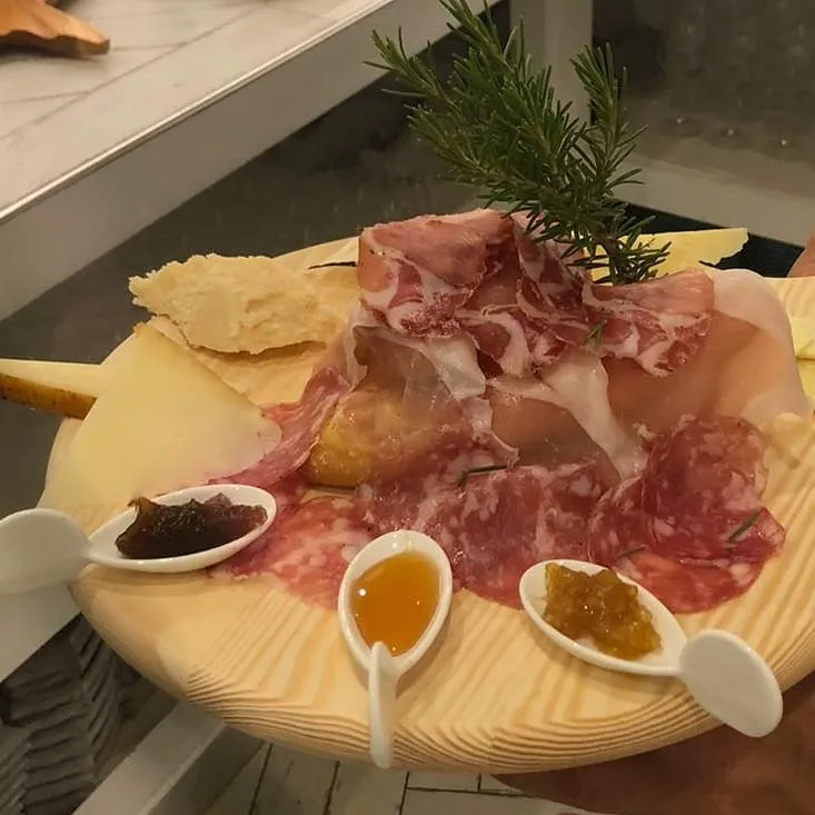 Gamberi&Capperi_Le Forna_slider_image_3