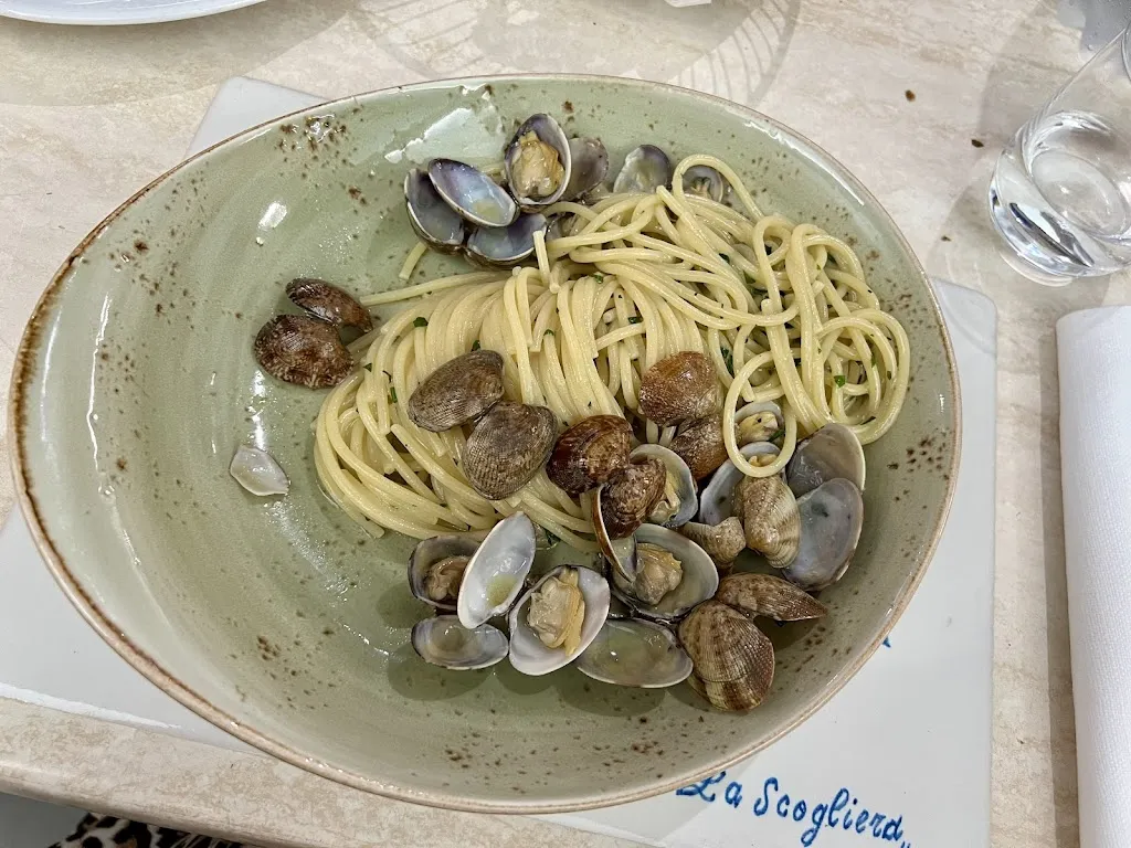 Ristorante Pizzeria La Scogliera_Le Forna_slider_image_3