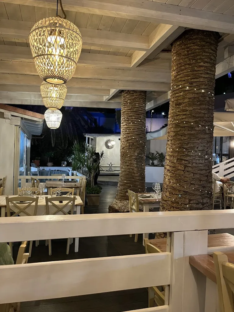 Dieci Maggio_Le Forna_slider_image_2