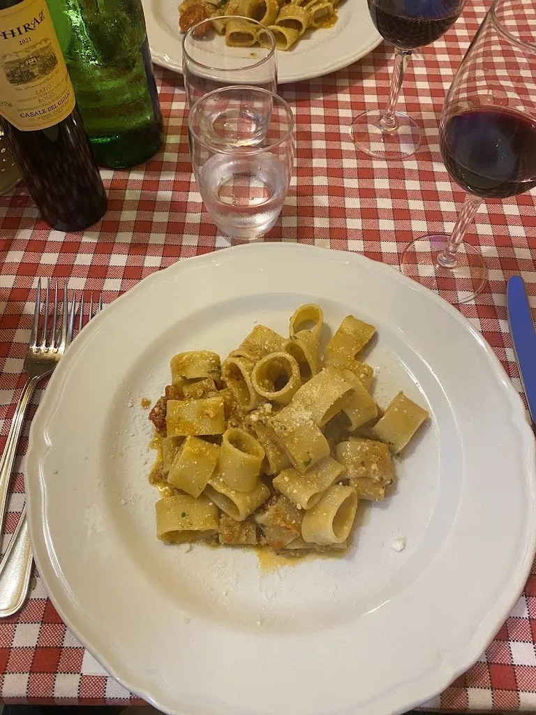 Katharina Mue_Trattoria la Lanterna da Silverio_Le Forna_recensione