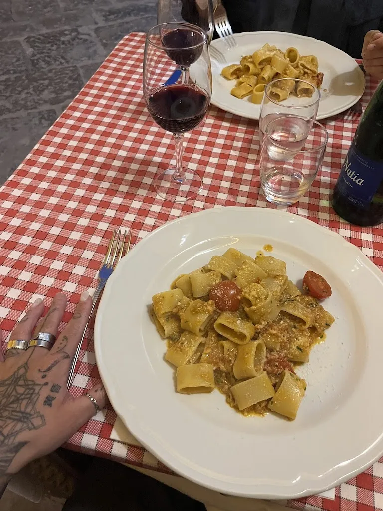 Majorie Mussbach_Trattoria la Lanterna da Silverio_Le Forna_recensione