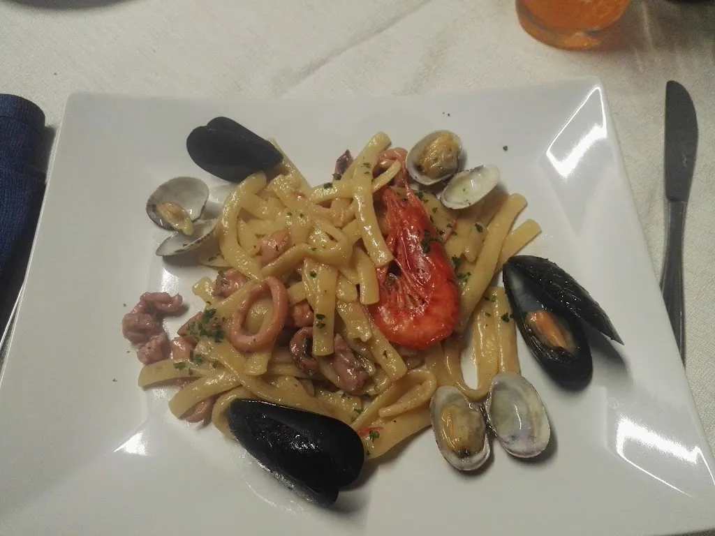 Danilo Carmosini_Il Pescatore_Le Forna_Bewertung