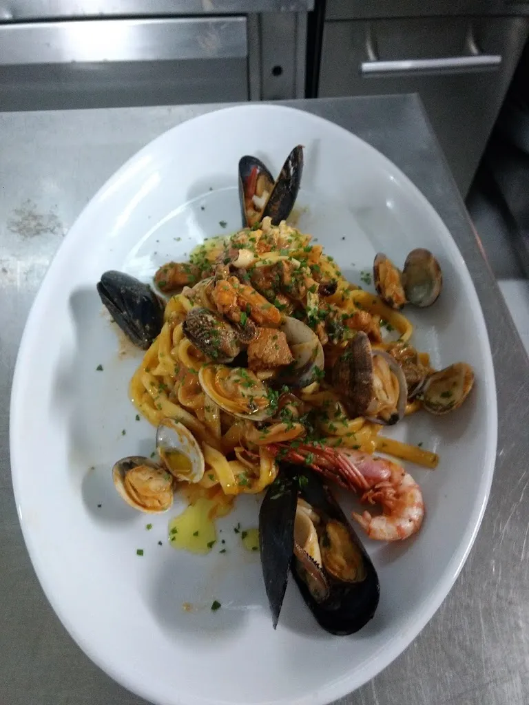 La Kambusa_Le Forna_slider_image_2