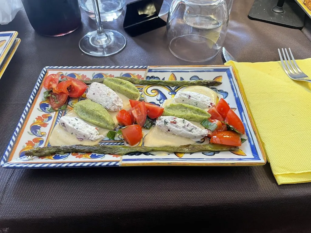 OroNero Ristorante-Pizzeria_Mandela_slider_image_3