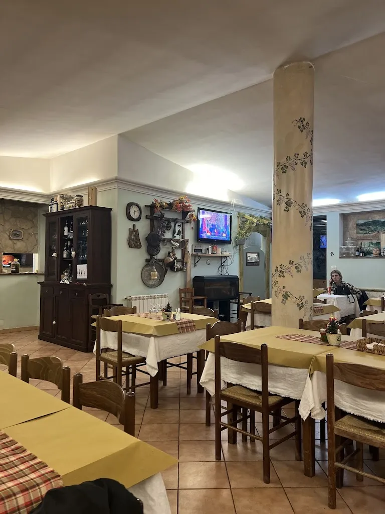 Bianca Moura_Trattoria Marco & Sonia_Mandela_review