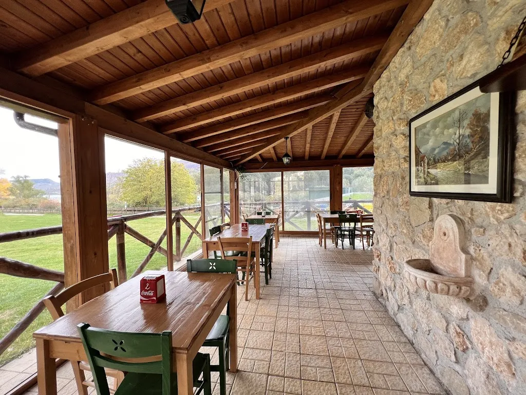 Bar Ristoro Cantaplura_Villetta Barrea_slider_image_1