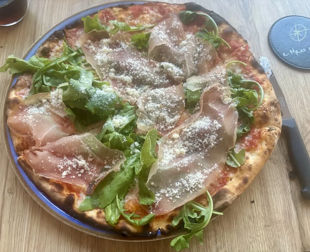 Claire Peters_A Mano A Mano Pizzeria - Piccola Capri_Mantiglia di Ardea_review