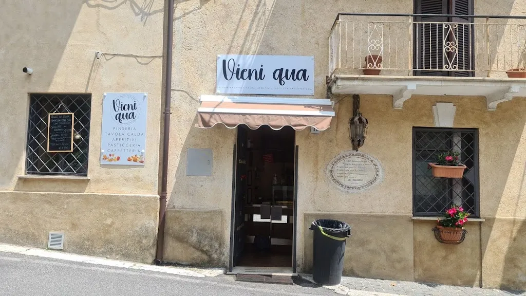 Vieni Qua restaurant in Marano Equo