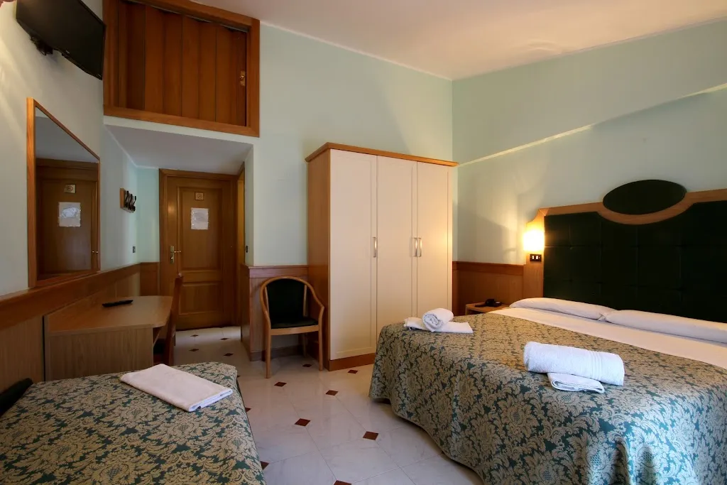 Vecchio Pescatore_Villetta Barrea_slider_image_2