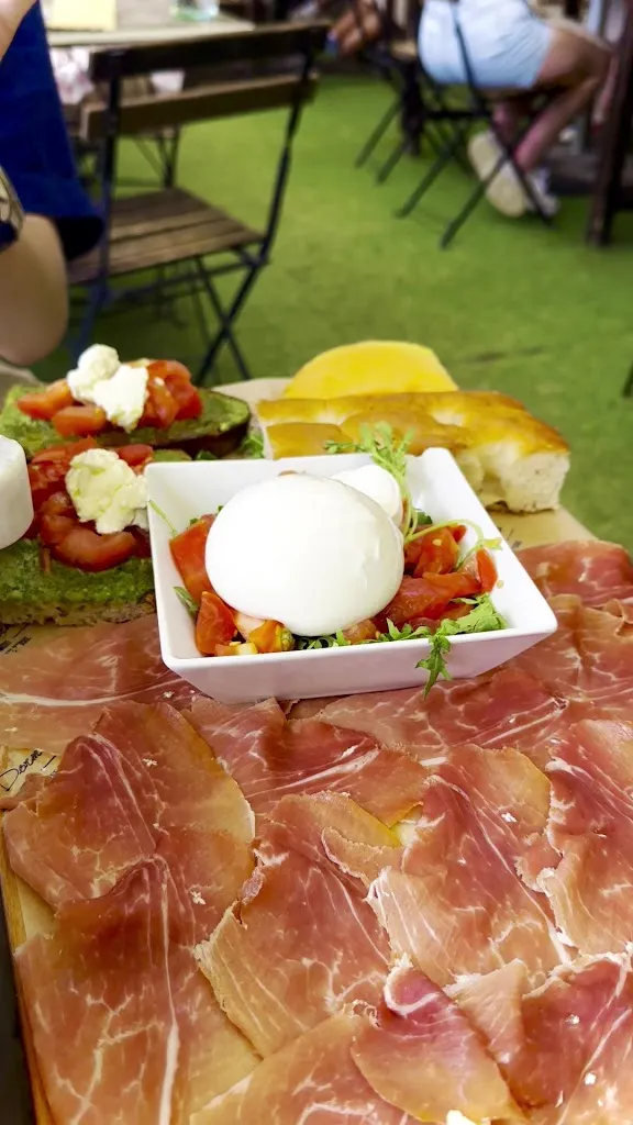 Julia Becker_Nessun Dorma_Maranola-Trivio_review