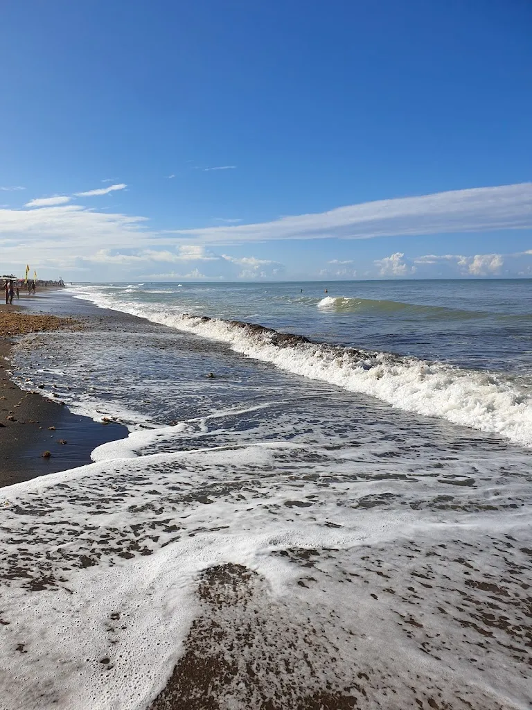 Six Beach House_Marina di Cerveteri_slider_image_3