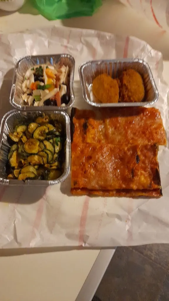 Stefano Pietrasanta_Pizzeria Dino Alimentari_Marina San Nicola_review