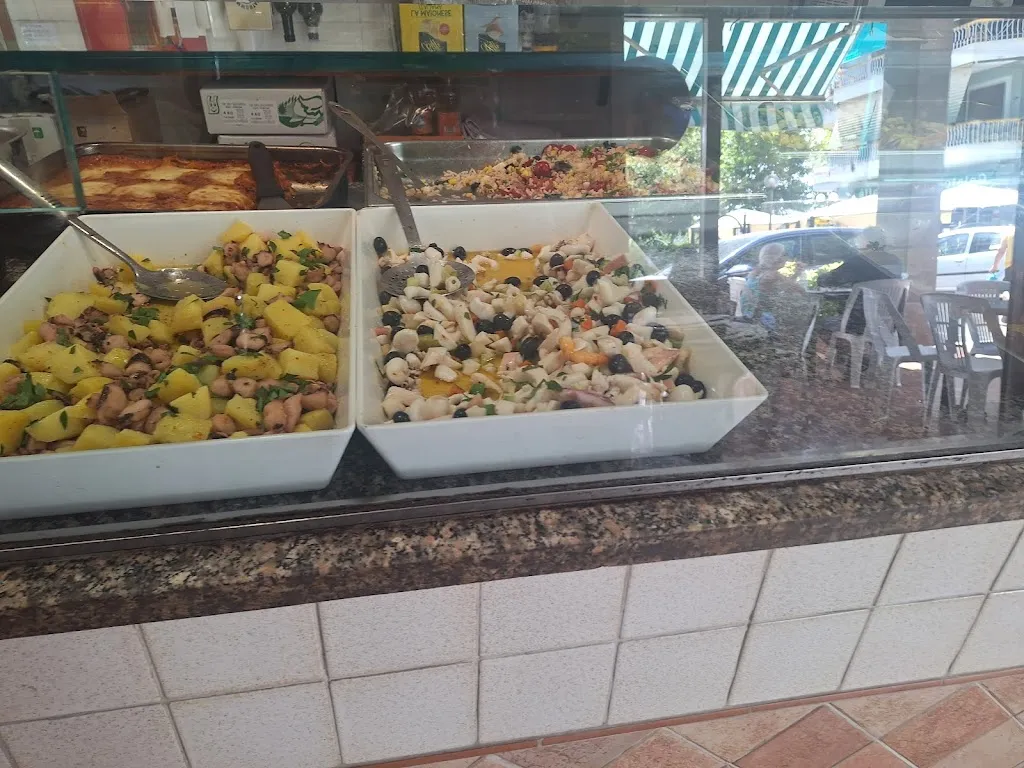 Pizzeria Dino Alimentari_Marina San Nicola_slider_image_3