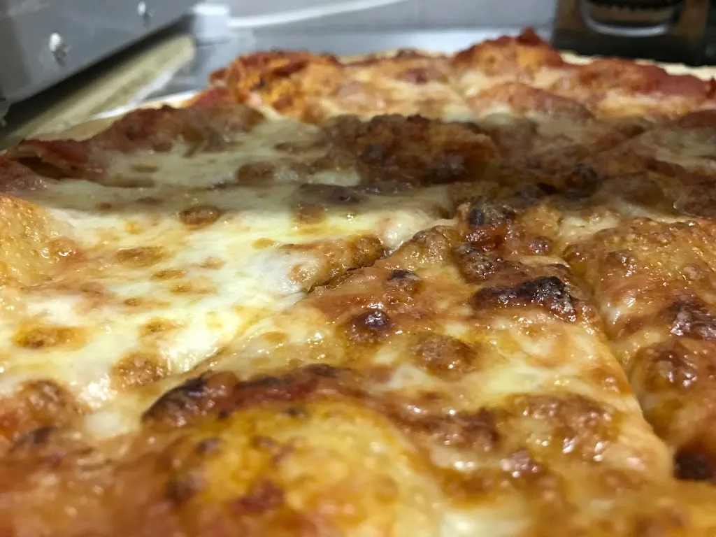 da Ciccio ristorante pizzeria sulle gole del farfa_Mompeo_slider_image_3