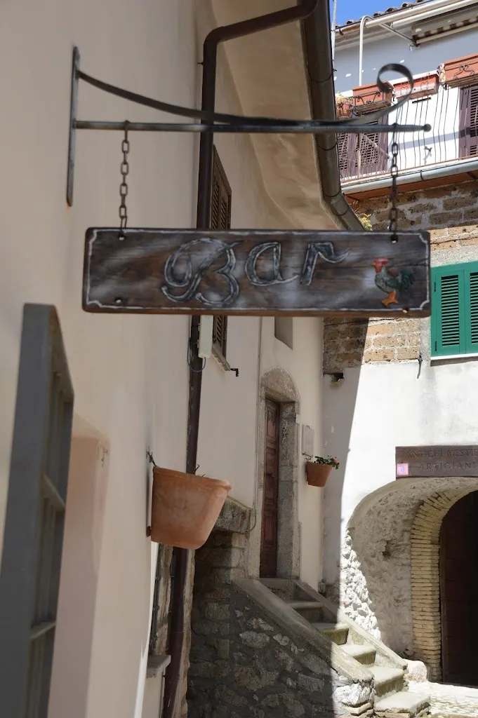 Il Bar nel Centro Storico_Montasola_slider_image_2