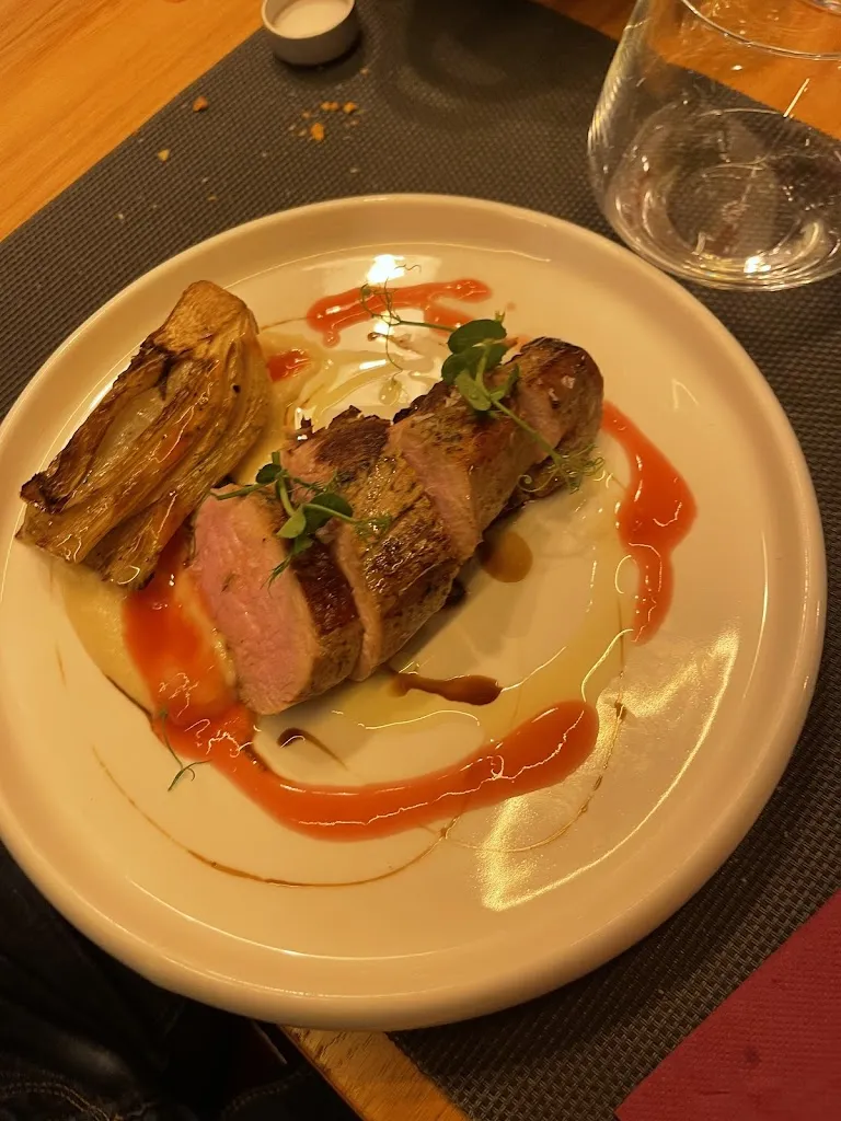 Carmine Pirozzolo_Coccio e Calici_Monte Caminetto_review