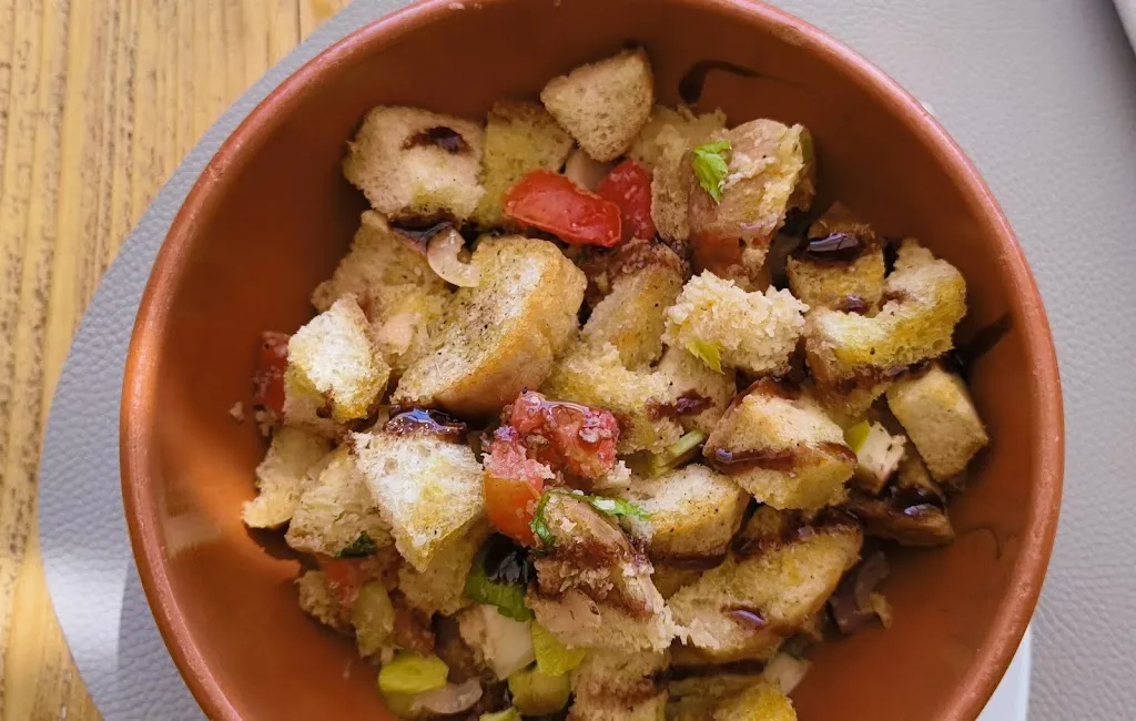 Ariane Brusconi_Casaletto Mengarelli_Montalto di Castro_review