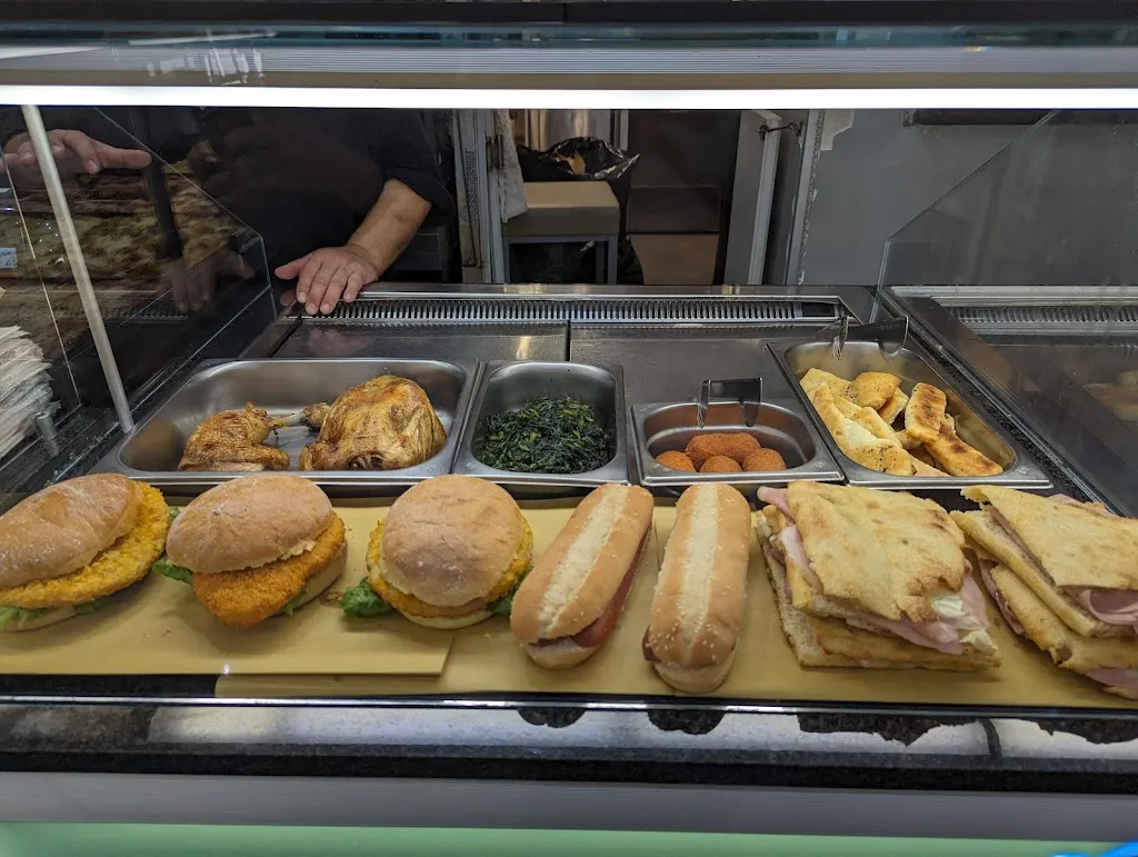 Pizzeria Rustica Di Mencarani Riccardo_Montalto di Castro_slider_image_2