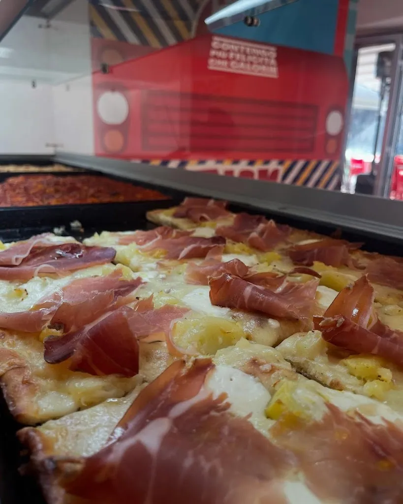 Pier Pizza_Montalto di Castro_slider_image_2