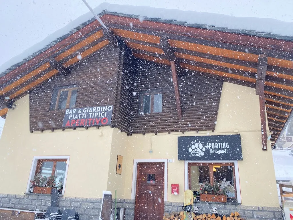 SPORTING ANTAGNOD MOUNTAIN CLUB_Antagnod_slider_image_1