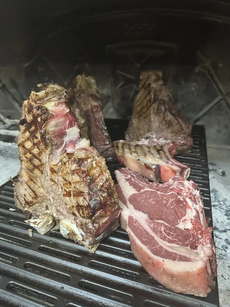 Ristorante Braceria Girarrosto All'Arco_Monte Romano_slider_image_3