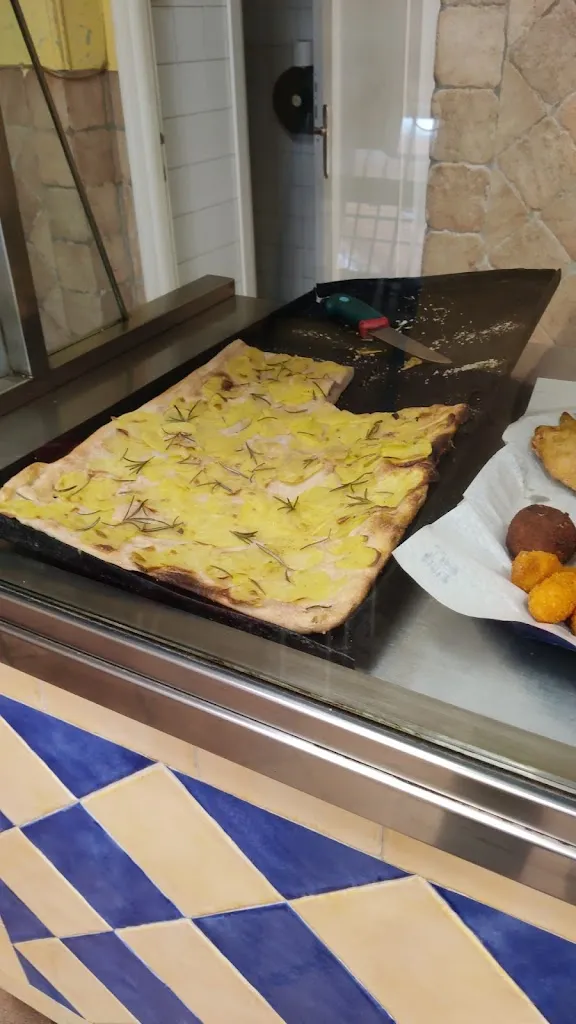 Menu_LA BOTTEGA DEL LA PIZZA_Monte Romano_image_9