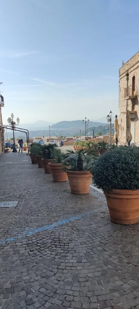 Michele_Luna e l'altro - Trættoria._Minturno_review