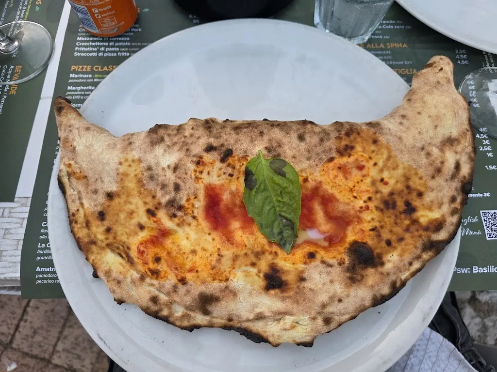 Bernhard Frosch_Pizzeria Basilicos Minturno_Minturno_recensione