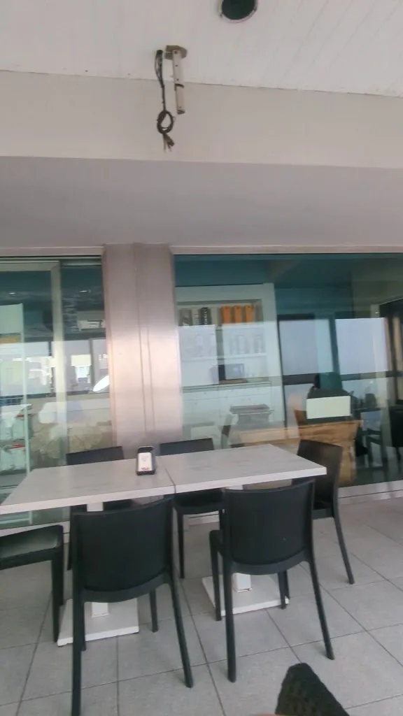 Silvi N_Just Smile and Wave_Minturno_review