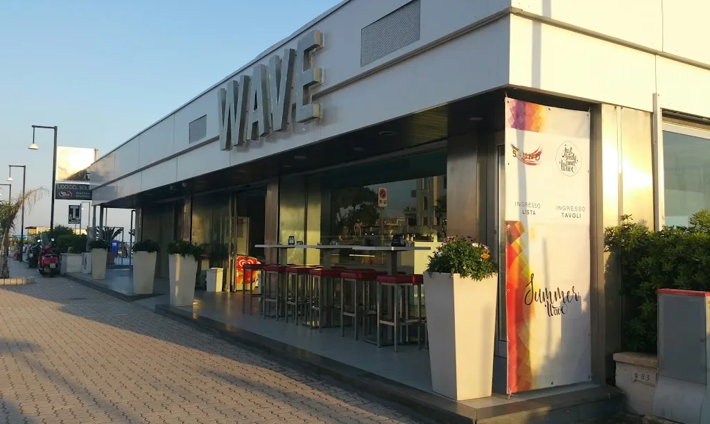 Just Smile and Wave restaurant in Minturno