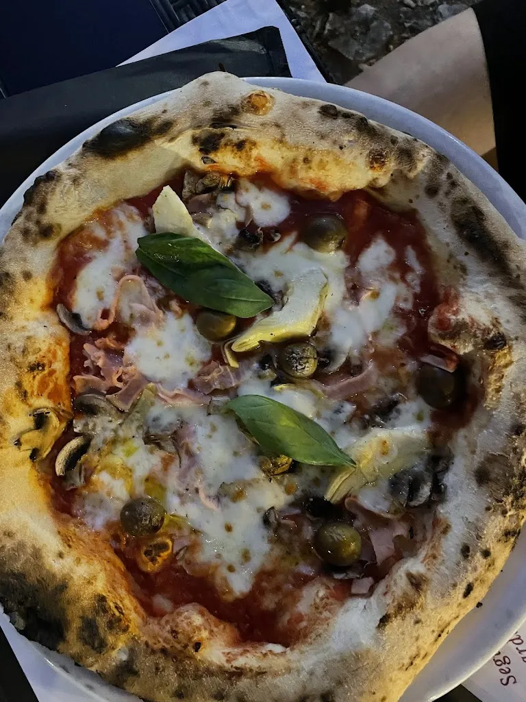 Menü_Pizzeria Ristorante Piccolo Borgo_Minturno_Bild_5